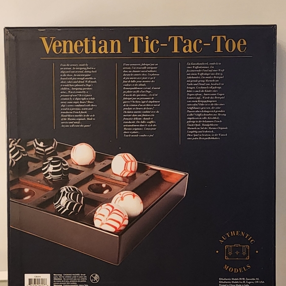 Authentic Models Venetian Tic Tac Toe - Picture 2 of 4